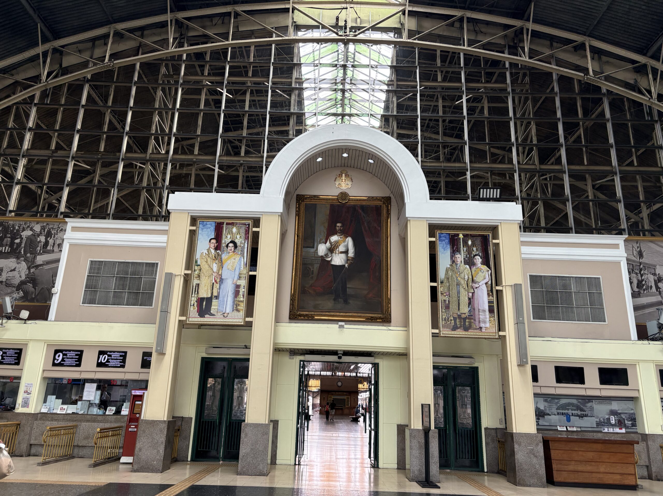 フアランポーン駅構内